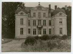 Vooraanzicht van het Kasteel van Wippelgem, omstreeks 1984