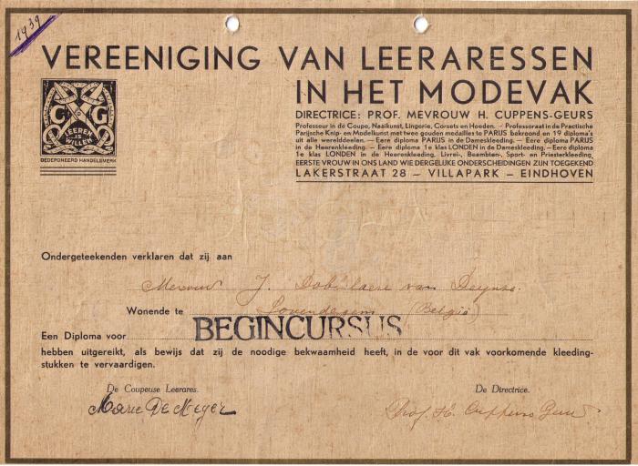 Diploma Cecile Van Deynze