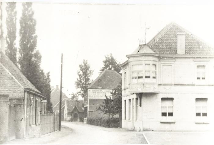 Café Burgslot en Dorp, Lovendegem