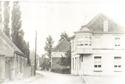 Café Burgslot en Dorp, Lovendegem