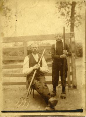 Henri en Raymond Van De Veire, Bassevelde