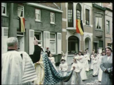 Filmpje: 'De processie gaat uit', Assenede
