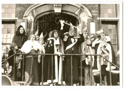 De Prins en Prinses Carnaval ontvangen de sleutel van de stad Eeklo