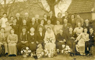 Huwelijk van Adiel De Decker-Louisa De Craene, Ertvelde