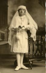 Plechtige Communieportret van Anna De Witte, Kluizen 1925