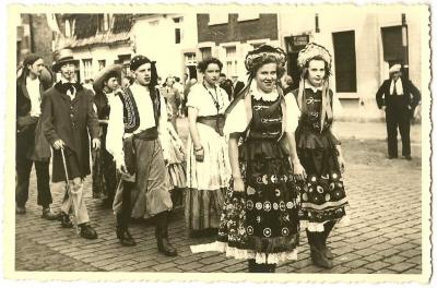 Kermisoptocht tijdens Boelare Kermis