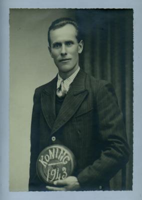 Koning krulbol, Van de Walle, Sleidinge