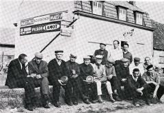 Groep krulbolders, Zelzate