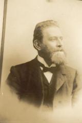 Portret van Hermann Enke, omstreeks 1900.