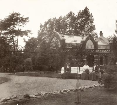 Koetshuis van Villa Pinehurst, Eeklo, 1911