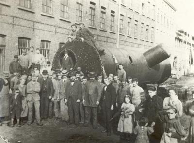 Een nieuwe stoomketel voor Haarsnijderij Enke, Eeklo, 1896