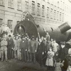 Een nieuwe stoomketel voor Haarsnijderij Enke, Eeklo, 1896