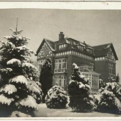 Wintertafereel met Villa Pinehurst, Eeklo, omstreeks 1910