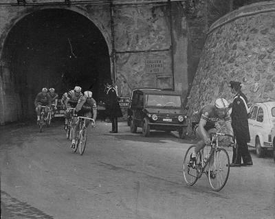 Profrenner Jozef Timmerman op weg in Milaan - San Remo