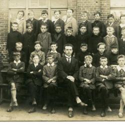 Schoolfoto Jongens 6e leerjaar, Waarschoot, 1962-1963