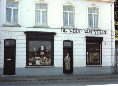 Café 'Hoop op Vrede', Waarschoot, jaren 1960