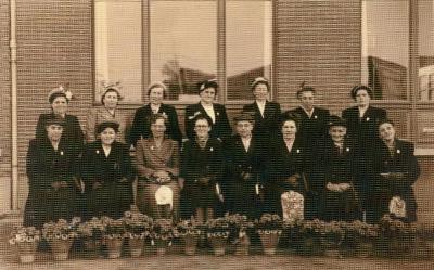 Sleidingse moeders van 10 kinderen of meer, 1952