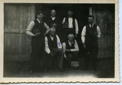 Groep krulbolders, Sleidinge