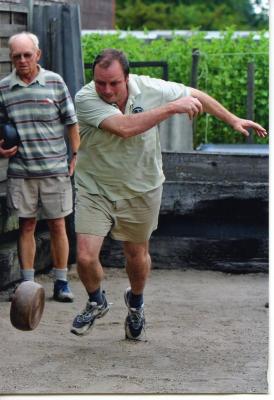 Krulbolder Wauters Mario, Kluizen