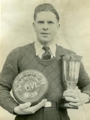 Kampioen krulbol O.Vl., Georges De Mey, 1951-1952