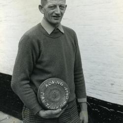Koning krulbol,Rene De Mey