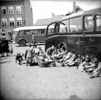 Transport van toen: bus, Knesselare
