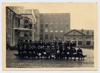 Vroeg bezoek aan de molens van Merksem