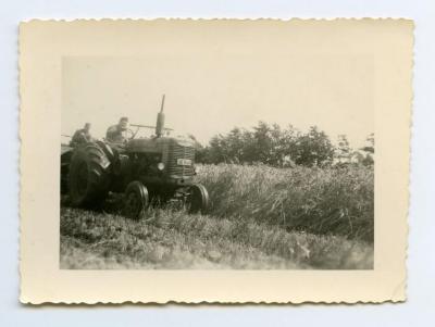 Eerste tractor van de familie Audenaert