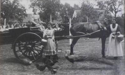 Melkkar van de familie D'Hooghe, Evergem