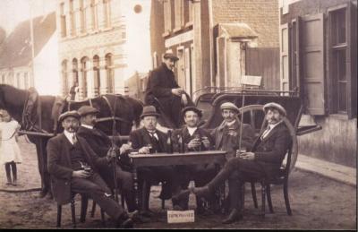 De lustige babbelaars