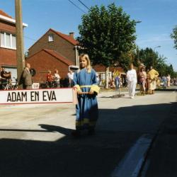 Adam en Eva in de processie van Rieme, 2003