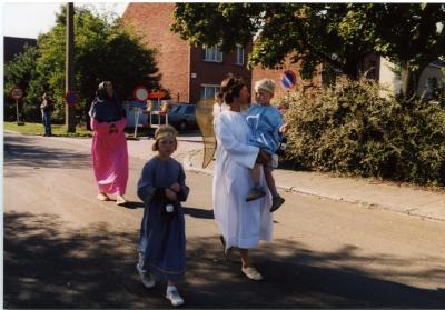 Engelen in de processie van Rieme, 2003 (I)