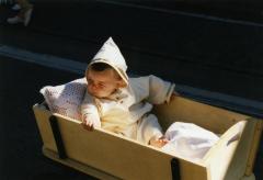 Parochianen en buurtbewoners in de processie van Rieme, 2003(I)