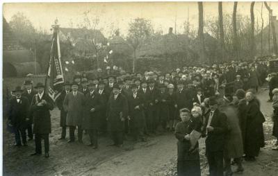 Inhuldigingsstoet voor pastoor Bouuaert, 1928 (IV)