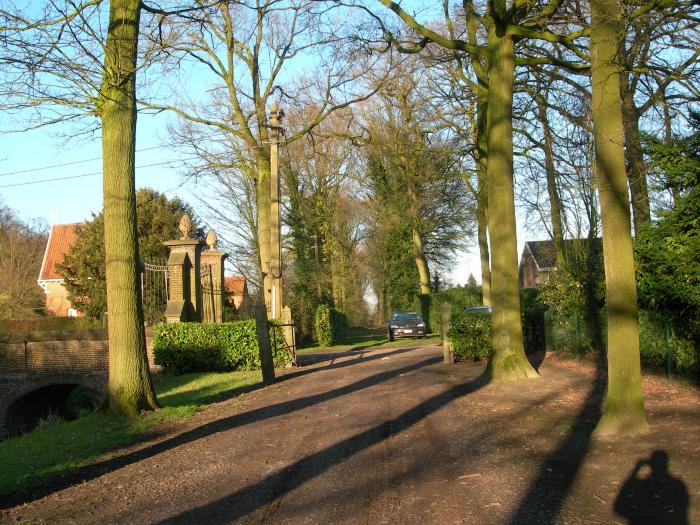 Dreef aan kasteel