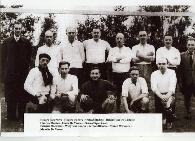 Ploeg Harop in het wit-zwart, Knesselare, 1945