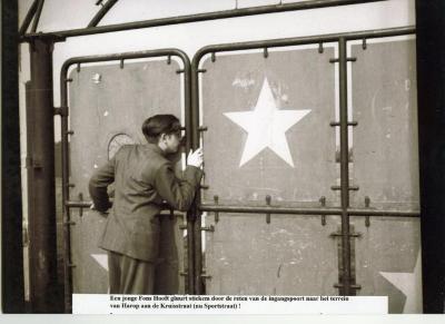 Alfons Hooft spot de match van Harop, 1950