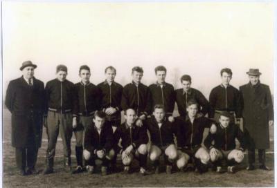 Trainingsvesten voor eerste voetbalploeg Harop, Knesselare, 1960