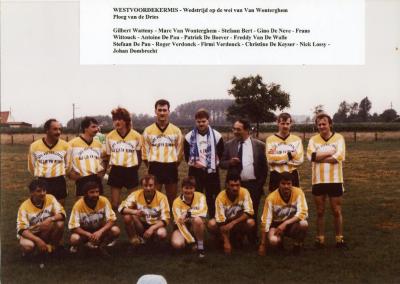 Vriendschappelijk voetbal tijdens Westvoordekermis, 1990