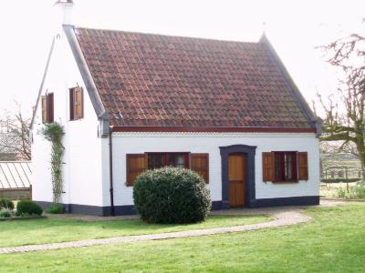 Heropgebouwde bediendenwoning
