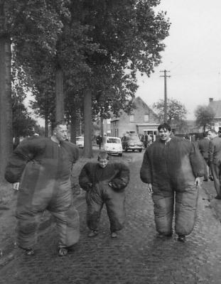 Stoet Oostmoerkermis 1982