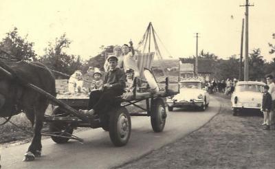 Stoet Oostmoerkermis 1965