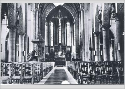 De Kerk Knesselare binnenzicht