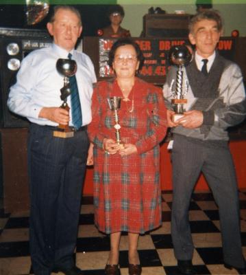 Huldiging krulbolders, Van Wassenhove Albert, De Ruyter Elza, Hermans Roger