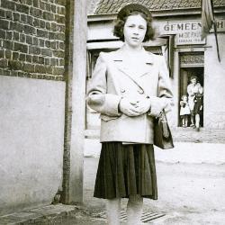 Plechtige Communie Anaïs in 1955