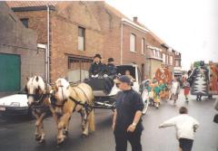 Grote Folkloristische stoet op “ De Katte”.