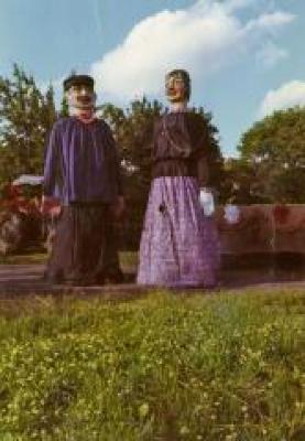 Reuzen van Lovendegem, Kamiel van Schoordam en Sidonie van Laagland