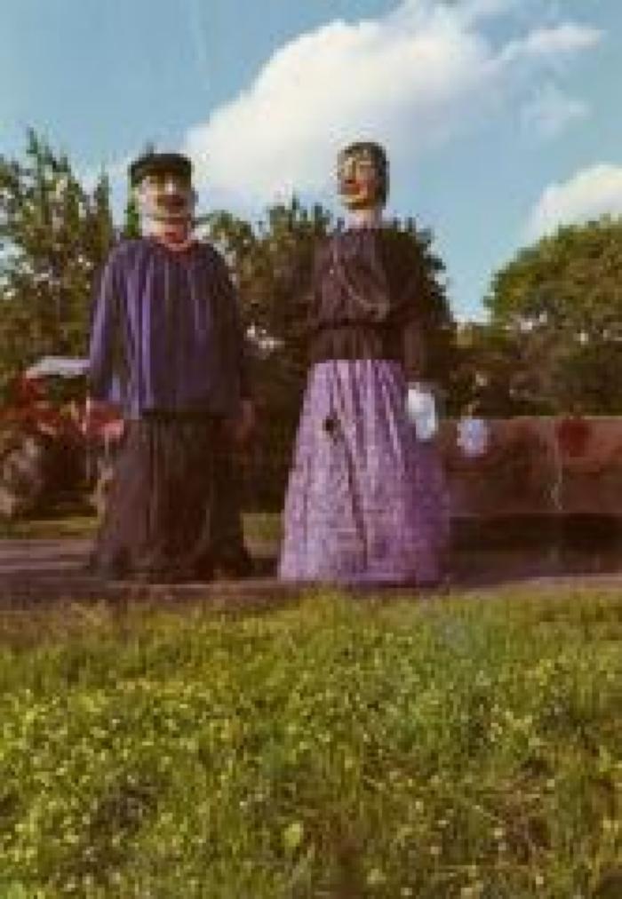 Reuzen van Lovendegem, Kamiel van Schoordam en Sidonie van Laagland