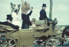 Huwelijksstoet van Felix en Mina in 1960