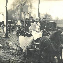 Stoet plechtige inhuldiging van pastoor Masier, Bassevelde 1914